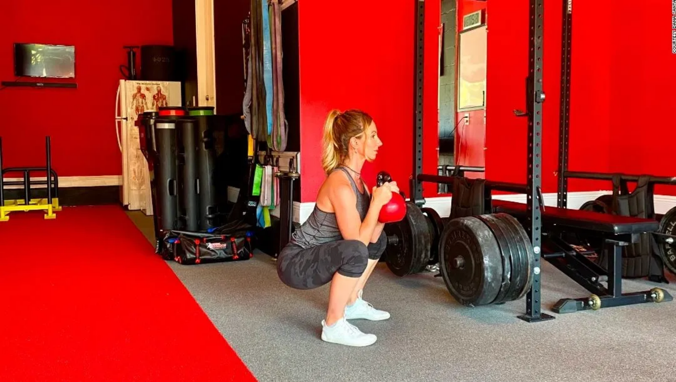 Como reiniciar sua rotina de exercícios: treinamento com pesos livres